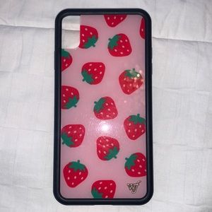 Wildflower Strawberry Case IPhone XS Max
